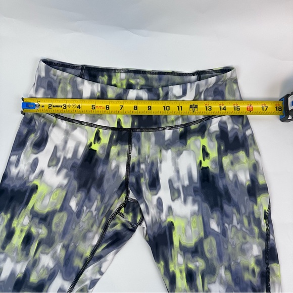 Zella Lined Leggings size Medium - Picture 3 of 12